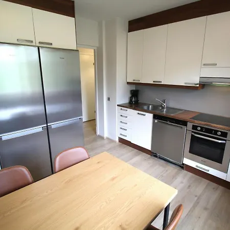 Διαμέρισμα Spacious For 4 With Sauna