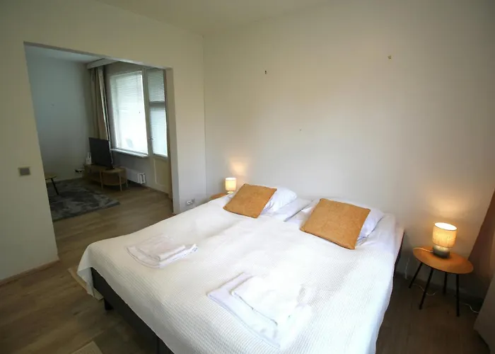 Spacious For 4 With Sauna