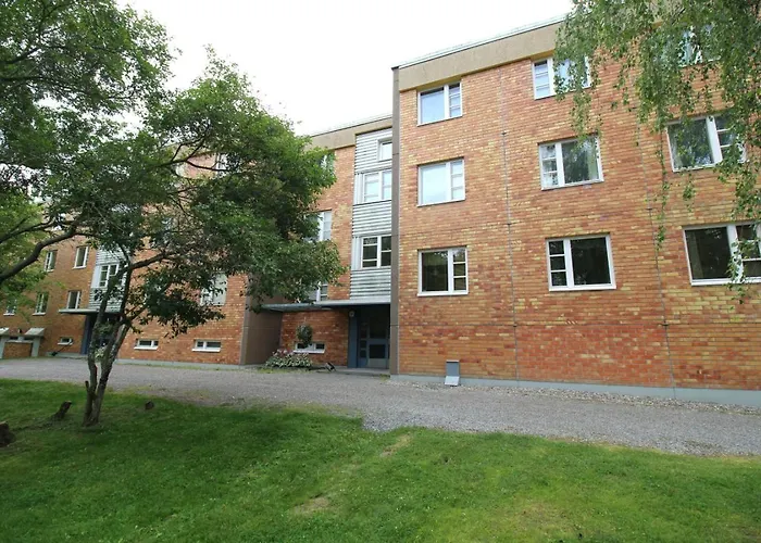 Spacious For 4 With Sauna Lahti